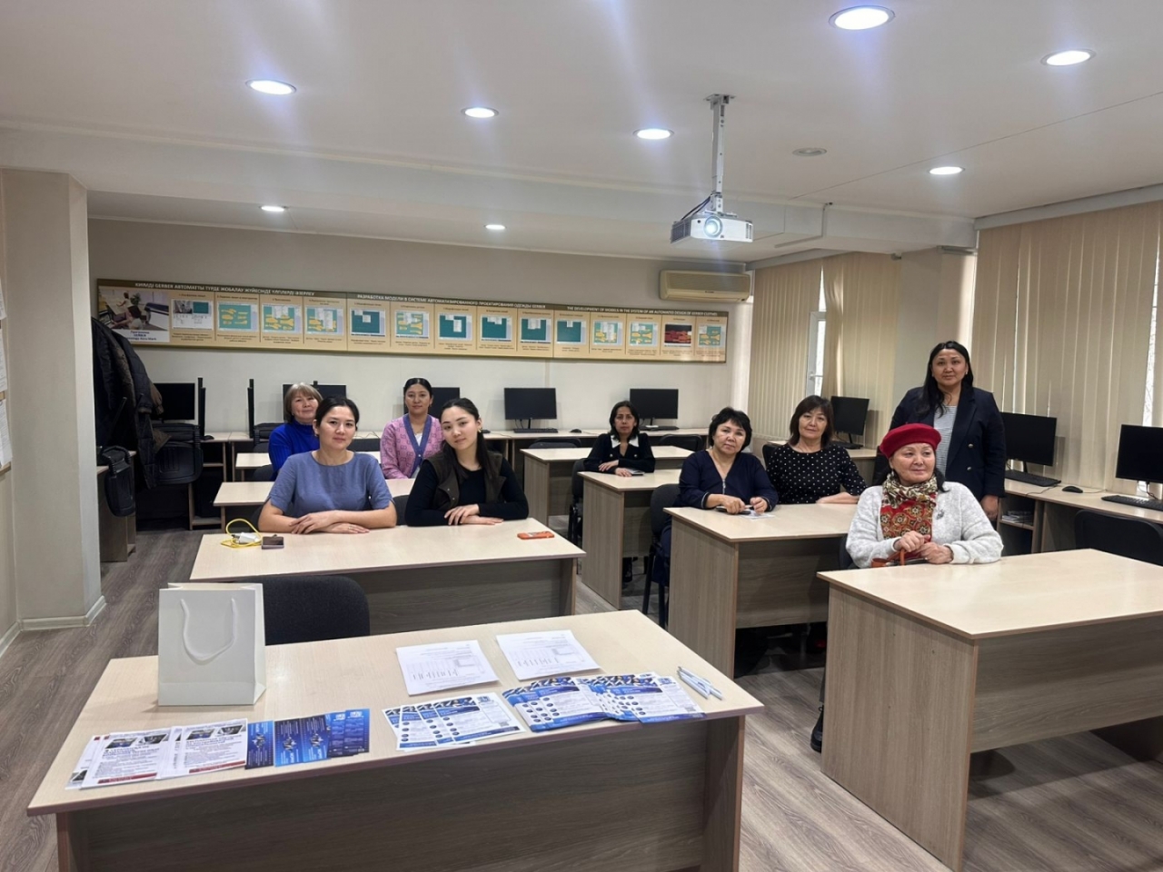 Семинар по профориентации: как помочь школьникам выбрать колледж после 9 класса в Алматы